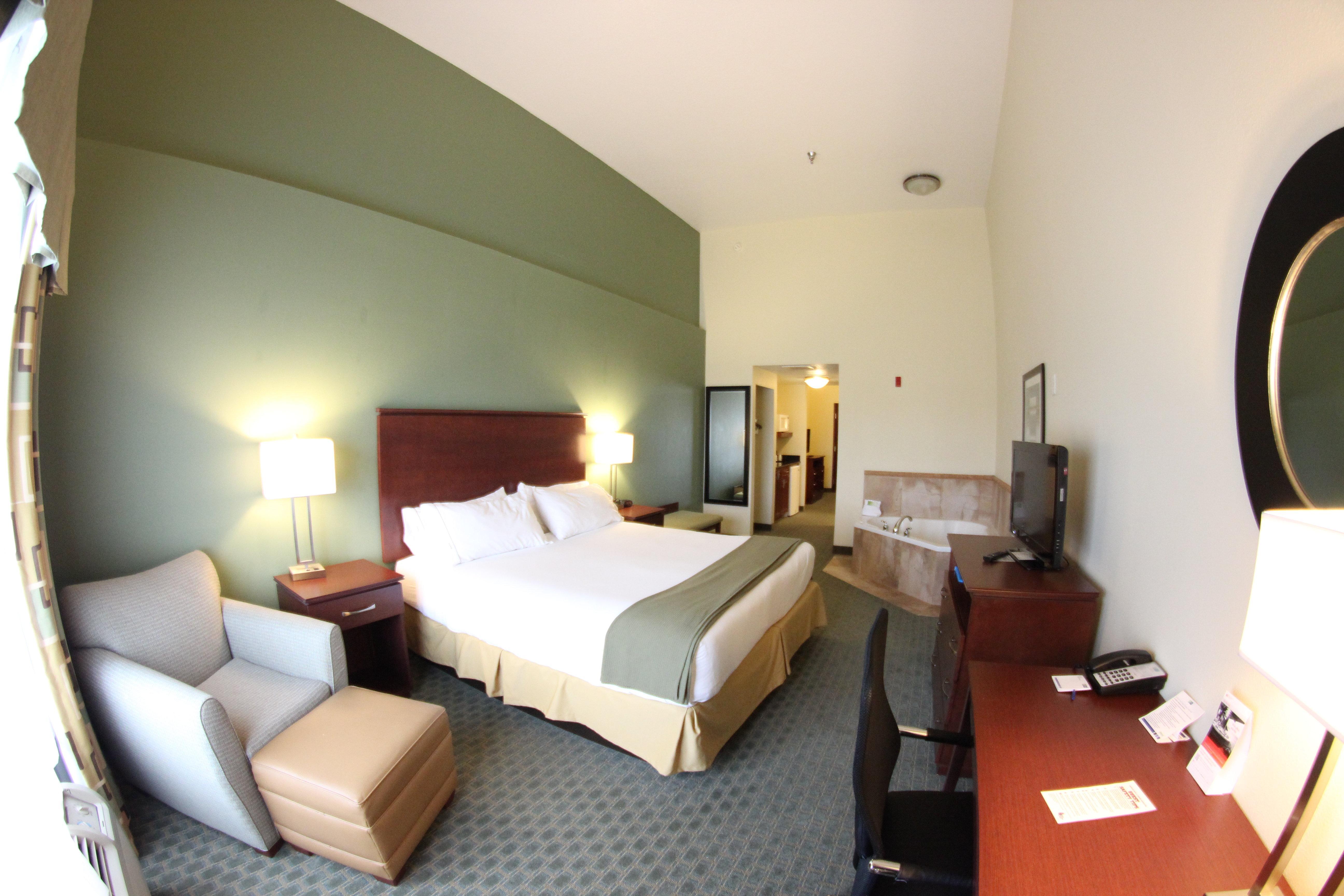 Holiday Inn Express & Suites Cocoa, An Ihg Hotel Bagian luar foto